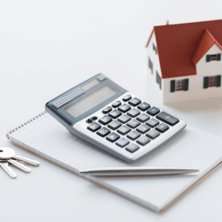 expert comptable immobilier 768x768 - Expertise Comptable à Paris : Accélérez votre réussite financière